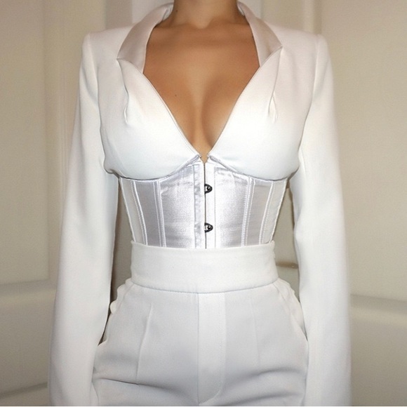 Duygu Ay Paris, US 6, satin corset blazer blanc, beautiful couture garment, NWT! - Picture 2 of 11